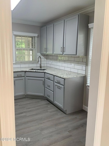 Photo - 1101 N Poplar St