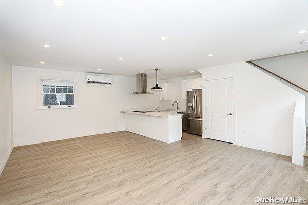 Photo - 1415 Old Northern Blvd