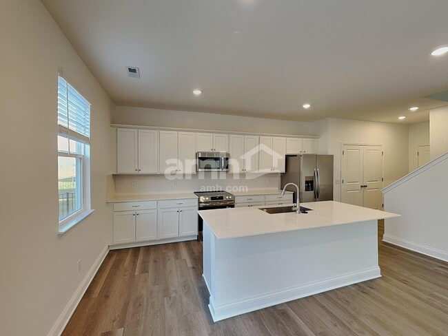 Photo - 206 Deanscroft Dr