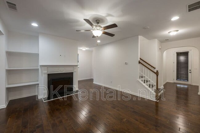 Photo - 2341 Attewood Dr