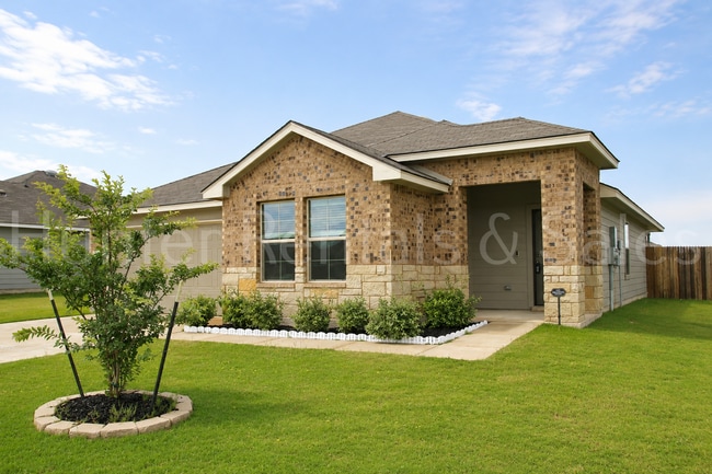 5106 Brody Dr