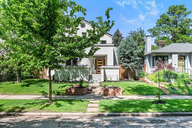 Photo - 1065 S Race St