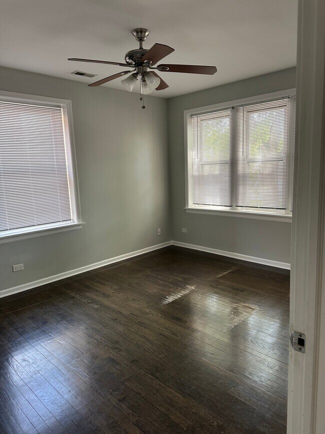 Photo - 4501 N Milwaukee Ave Unit 5120-1E