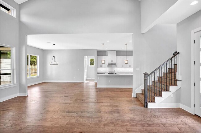 Photo - 3018 Sunridge Dr