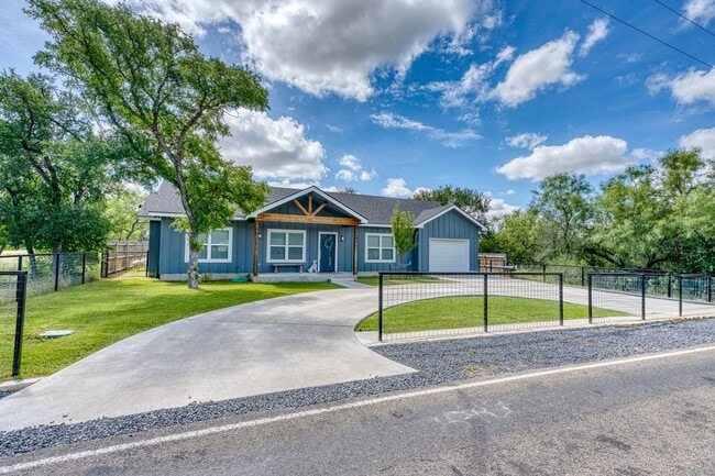 Photo - 1304 Prairie Creek Dr