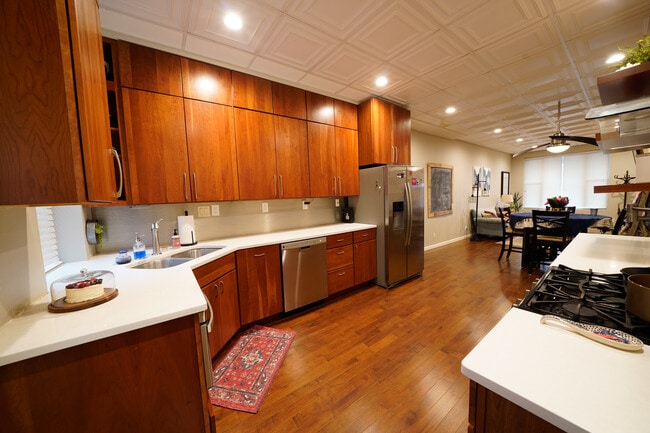 Photo - 1316 S 6th St