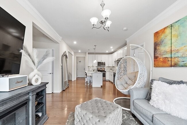 Photo - 120 University Ave Unidad 2308