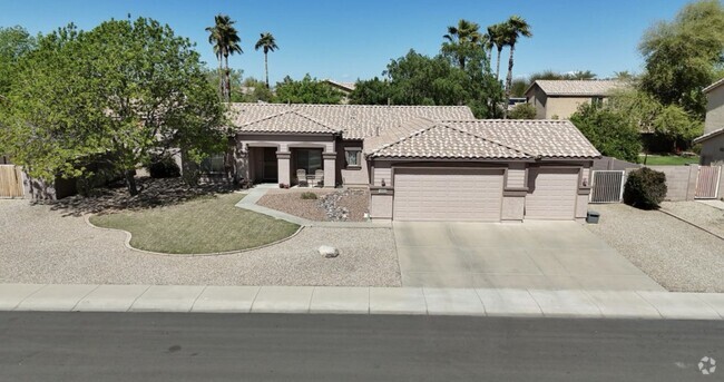 Building Photo - 1062 E Canyon Way Rental