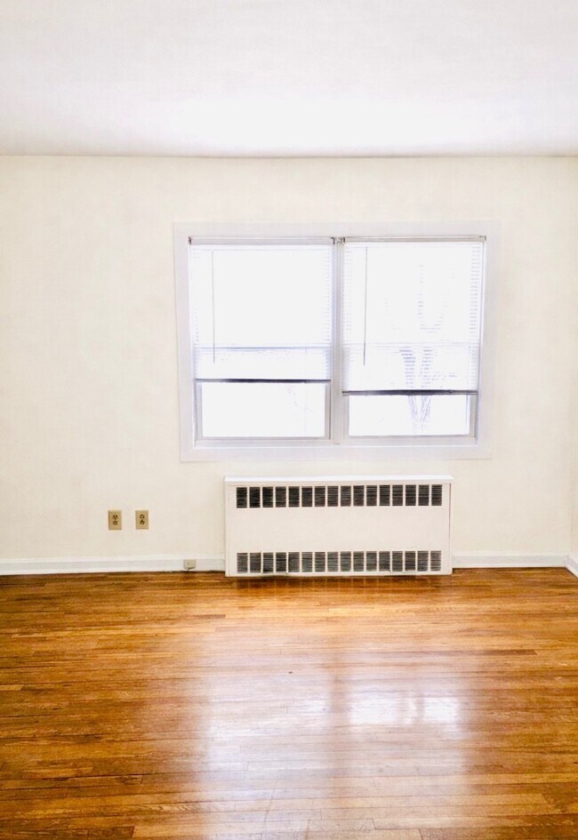 Photo - 19 Millers Ln