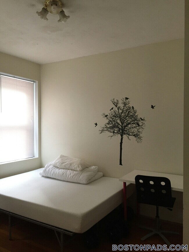 Photo - 103 Gordon St Unit 1