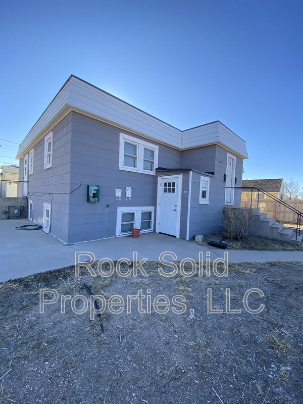 Building Photo - 1319 E 20th St Rental