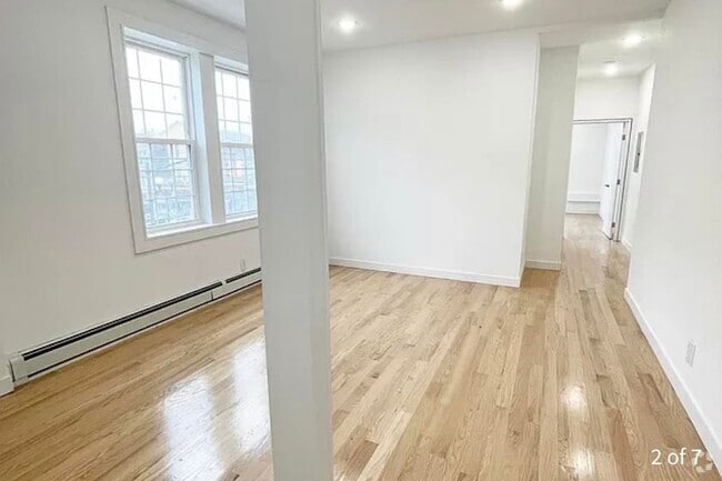 Building Photo - 452 64th St Rental