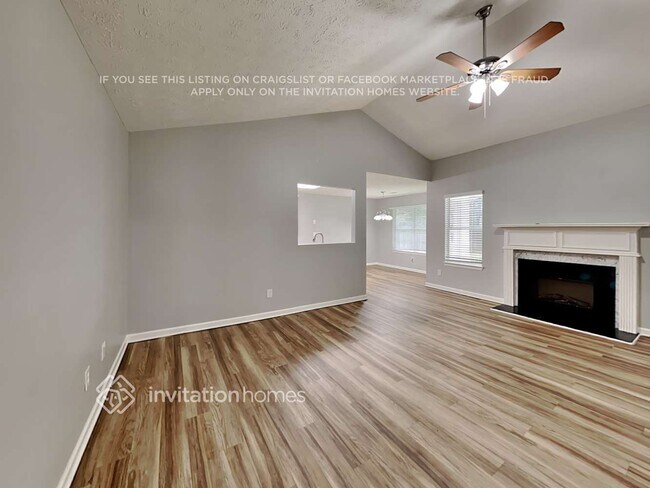 Photo - 128 Goldleaf Dr