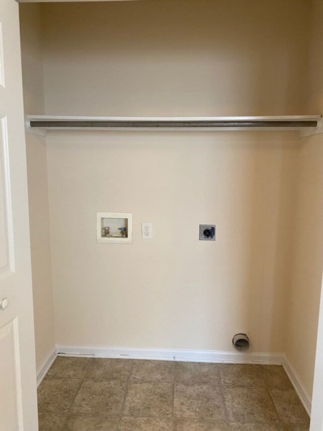 Photo - Jayne Lane Duplexes - Bldg 1 Unit 3507-1A