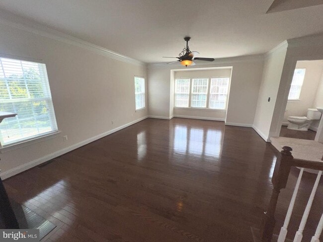 Photo - 25835 Clairmont Manor Square