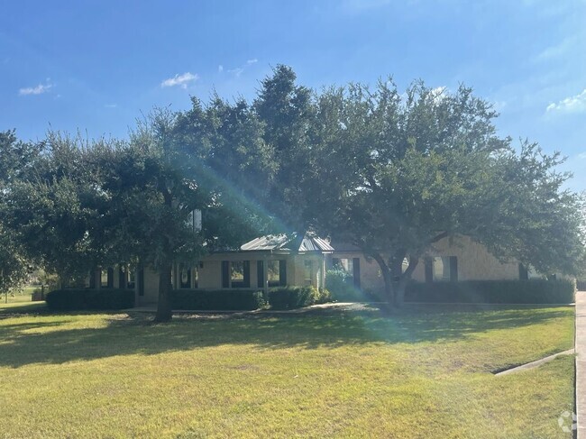 Building Photo - 633 Co Rd 401 Rental