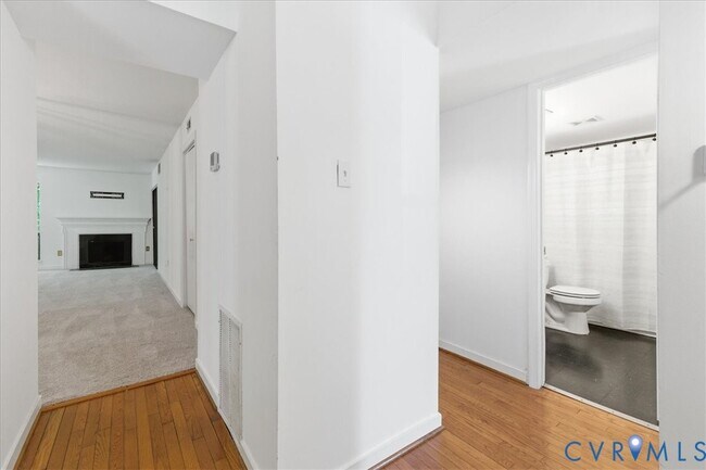 Photo - 10280 Iron Mill Rd