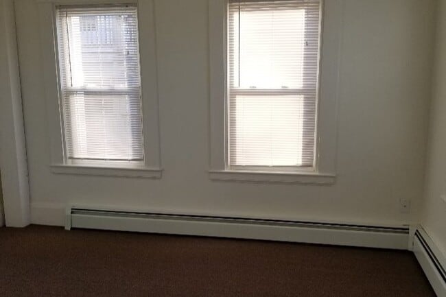 Nice living room - 38 Mt Auburn St Unit 2