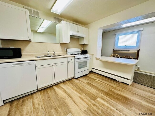 Photo - 907 Old Scalp Ave