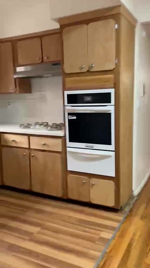Photo - 1115 St Lawrence Ave Unit Apt 1