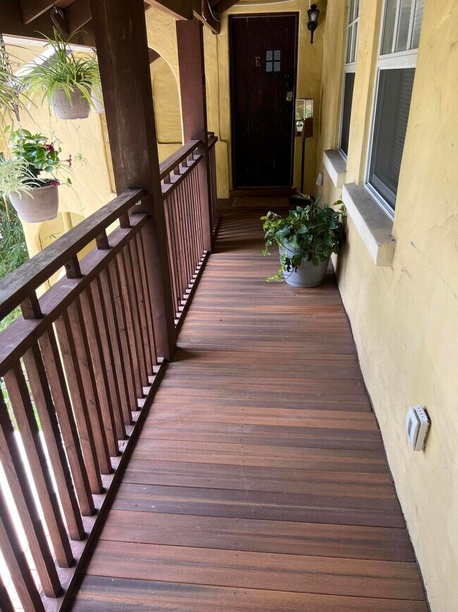 Photo - 407 S Lakeside Dr Unit D