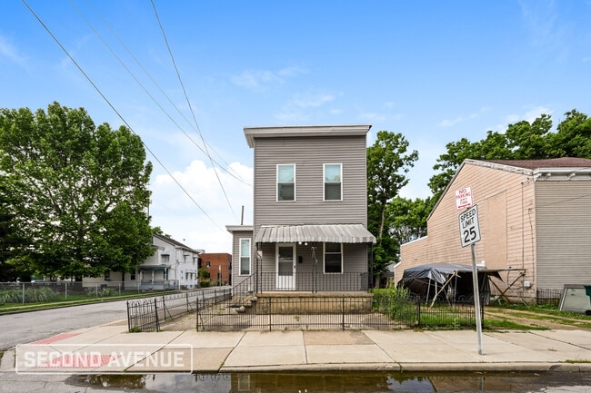 Photo - 1644 Powers St House