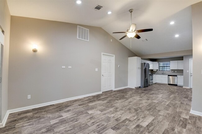 Photo - 3491 Balboa Cir