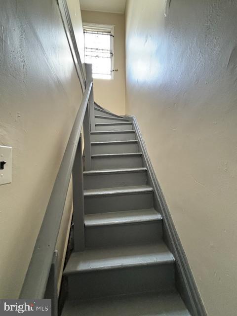 Photo - 526 W Lehigh Ave