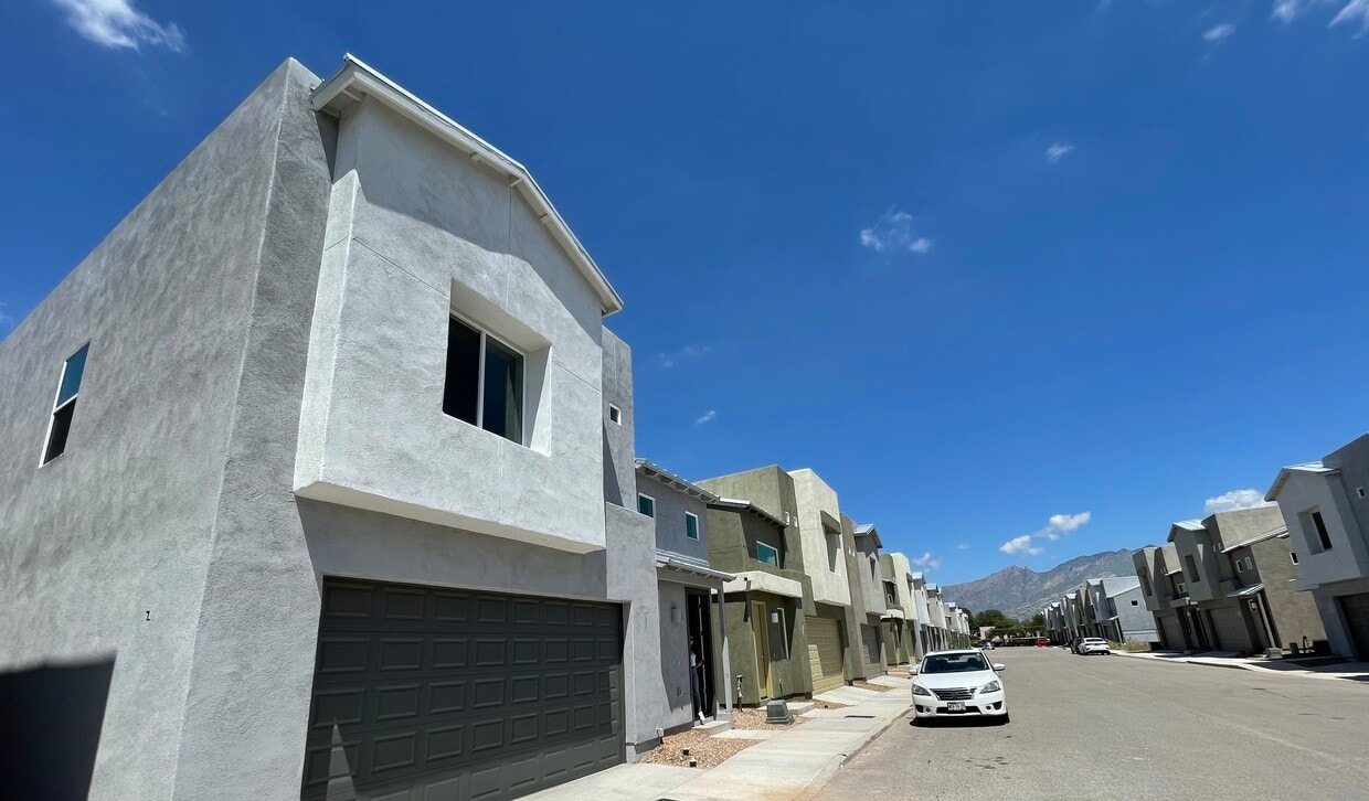 Photo - 2809 N Fair Oaks Ave (Tucson, AZ)