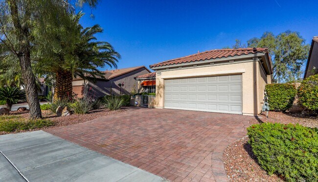 Photo - 55+ Age Restricted Sun City Anthem 2 Bedro...