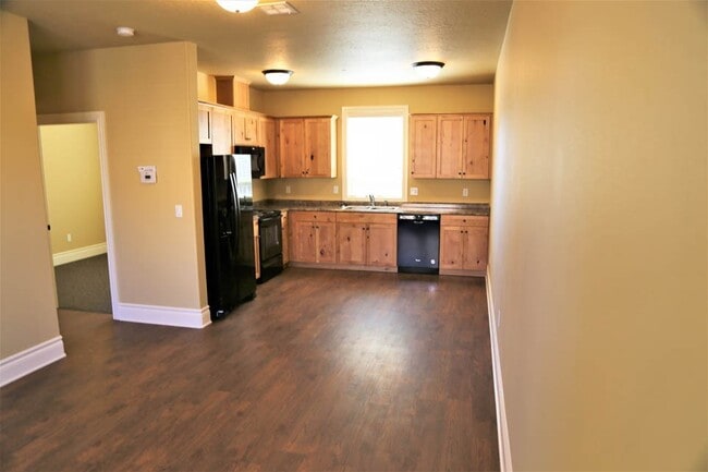 Photo - 2131 NW Janssen St Unidad 107