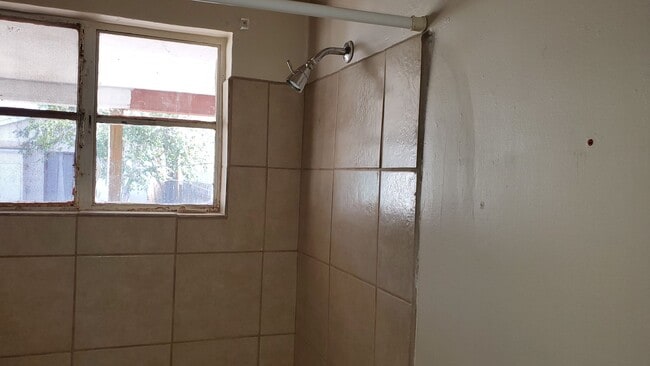 Photo - 1302 Michigan Ave Unit 1302