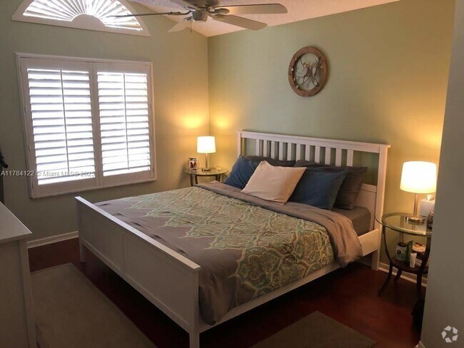 Building Photo - 930 Coral Club Dr Unit 930 Rental