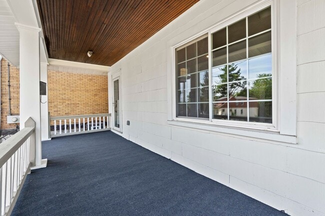 Photo - 350 Ridgewood Ave