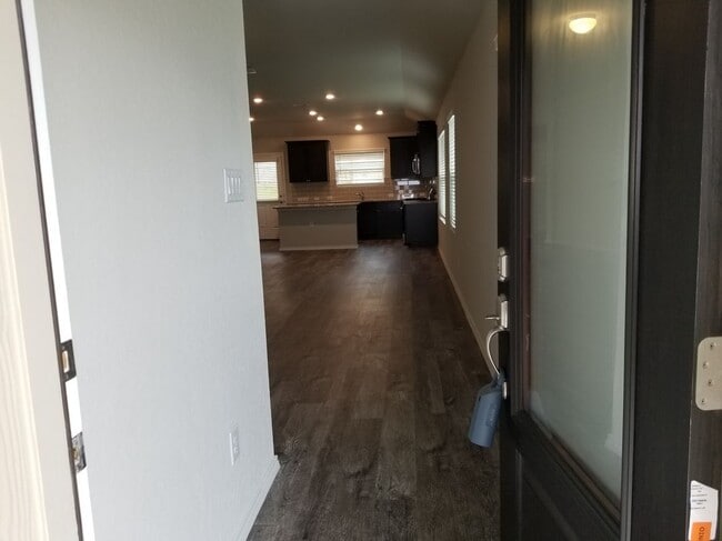 Photo - 10403 Midsummer Meadow