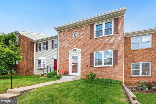 13809 Newport Ln