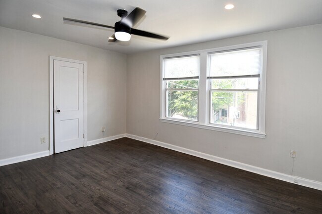 1314 Downing Pl NE Unit 2