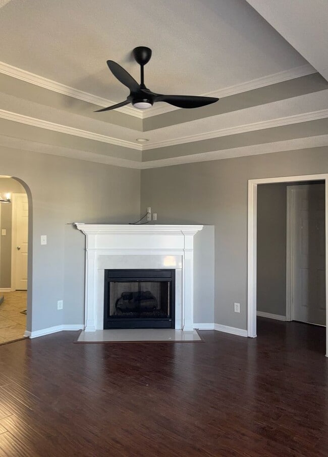 Photo - 221 Stirling Bridge Dr