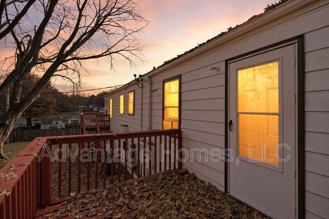 Photo - 1007 N Scott Ave Unit building 7