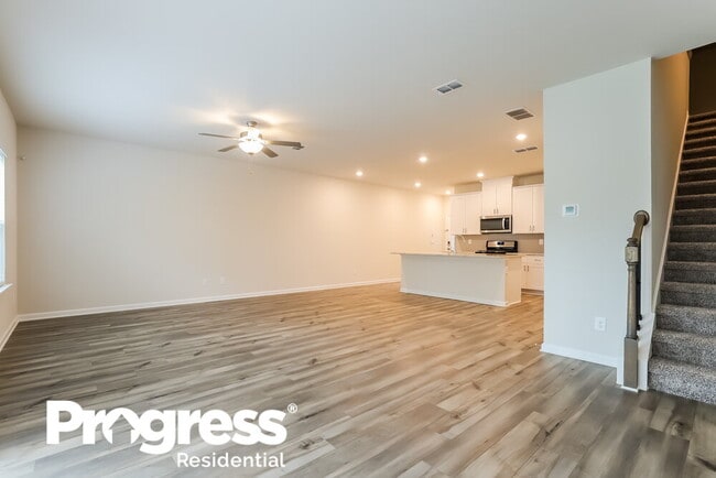 Photo - 1672 Villageside Ct