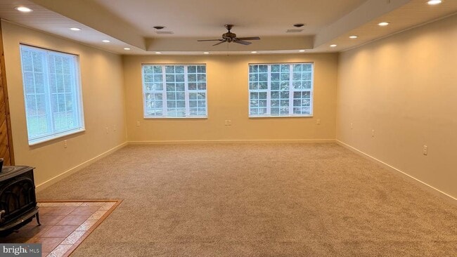 Photo - 3869 Midstate Rd