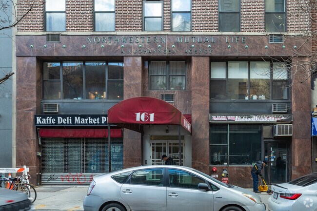 Photo - 159 Remsen St