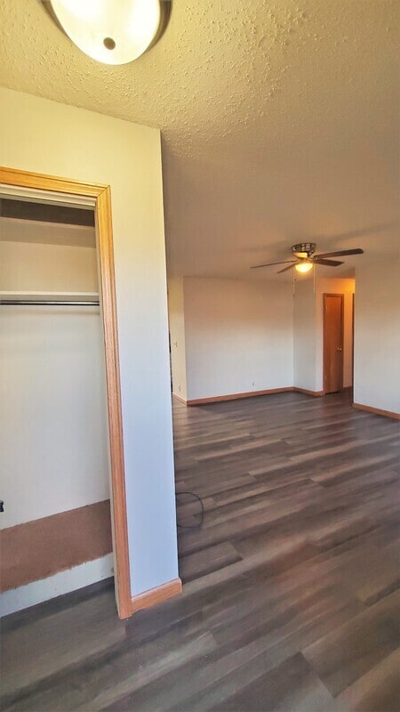 Building Photo - 6235 Langdon Ave SW Rental