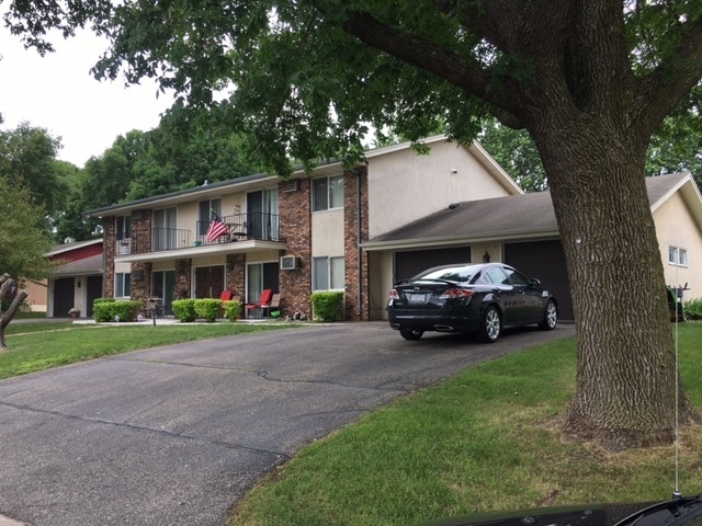 Photo - 508 Dakota St S Unit 2