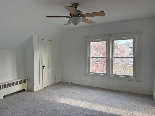 Photo - 89 Belmont St