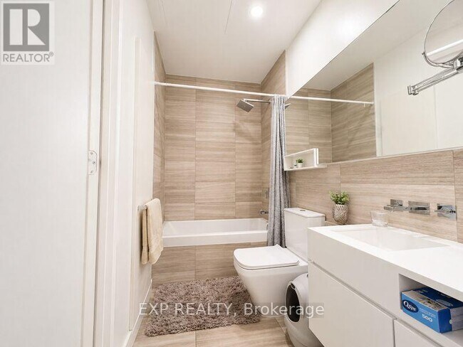 Photo - 45 Charles St E Unit 5109