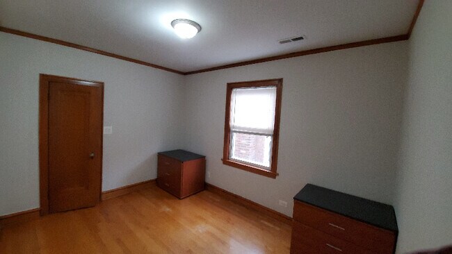 5328 W Parker Ave