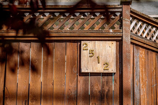 Photo - Bayview Apartments