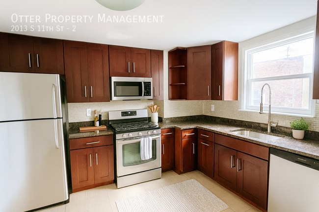 Photo - 2013 S 11th St Unit 2