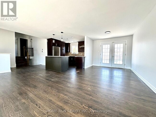 Photo - 71 Ashburn Dr